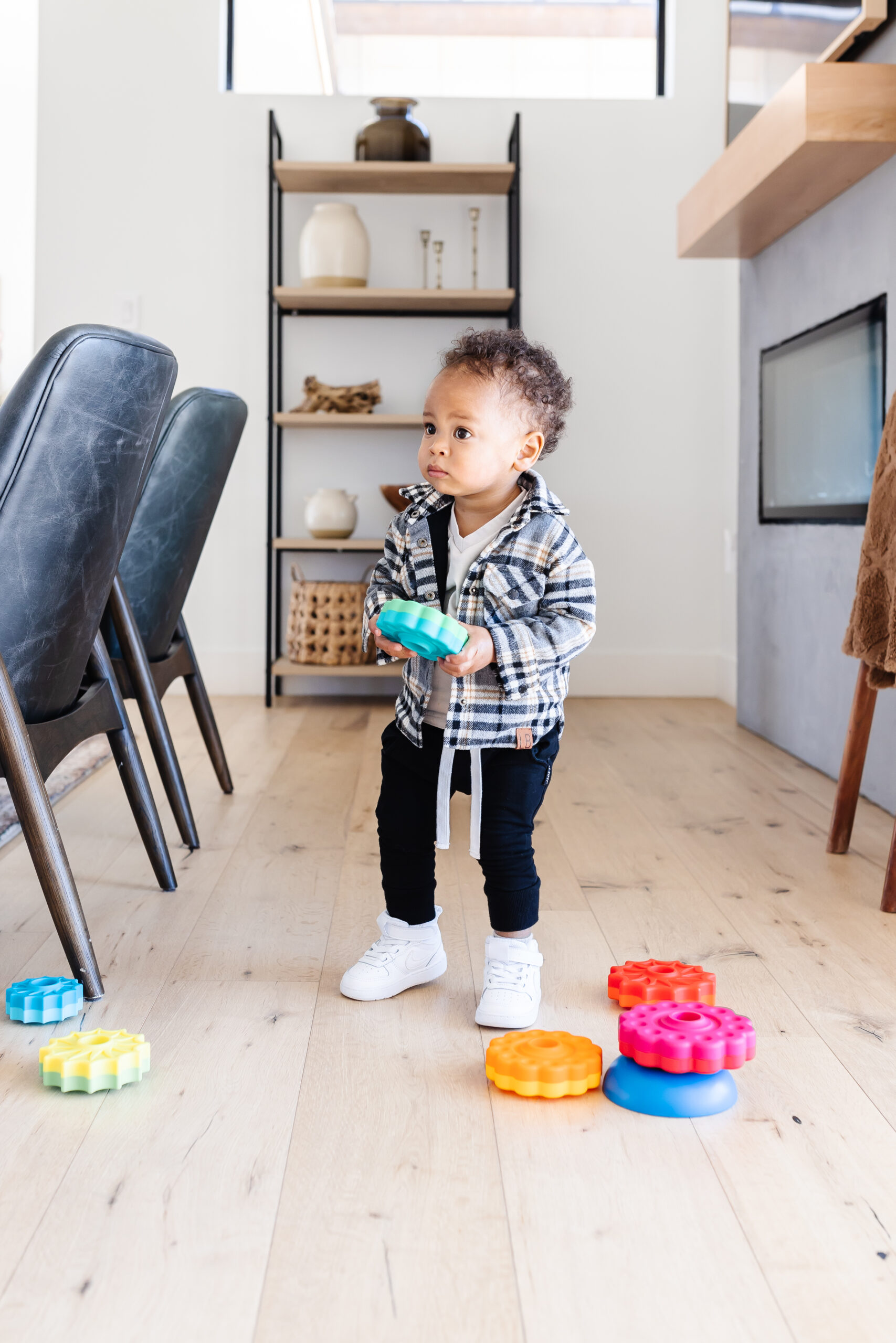 toddler in speech therapy